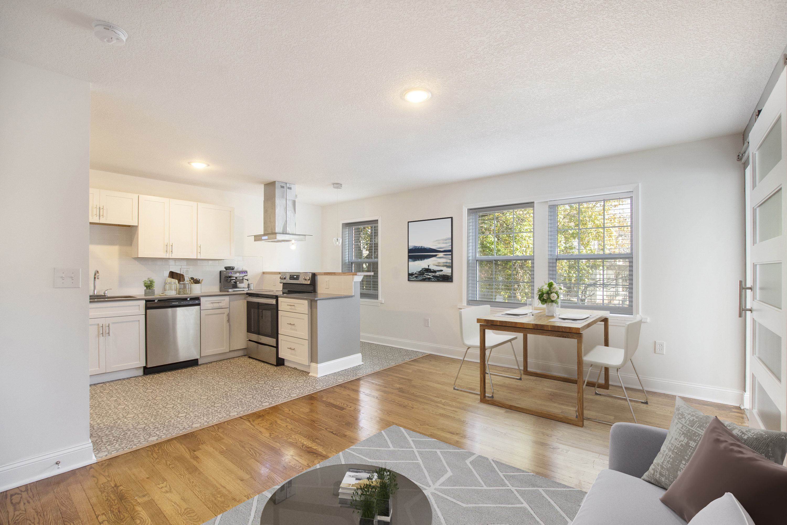 1919 Olathe Blvd - 305